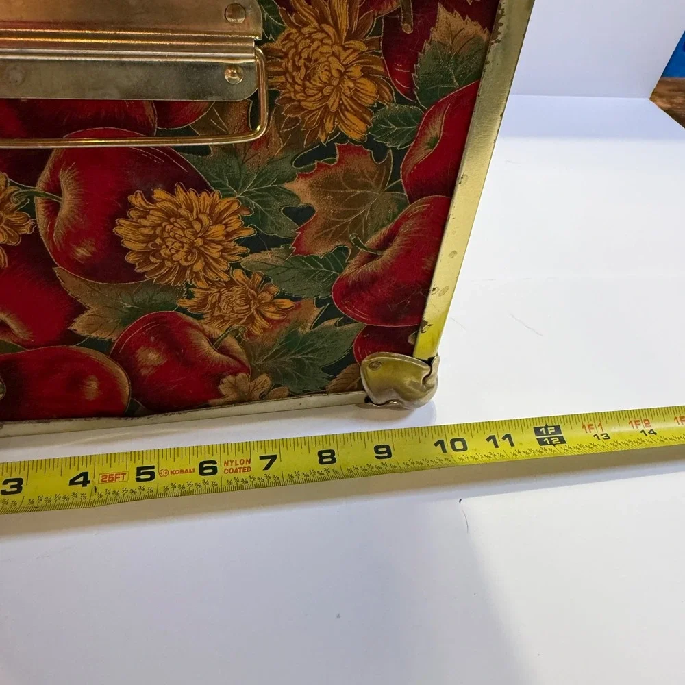 Vintage Style Apple Floral Storage Trunk Padded Ottoman Gold Trim Small Chest